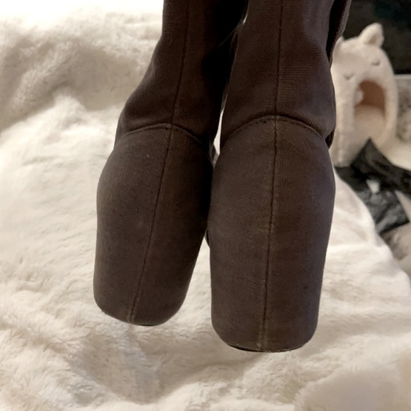 Aldo boots or Free with a $40 purchase - Picture 5 of 6